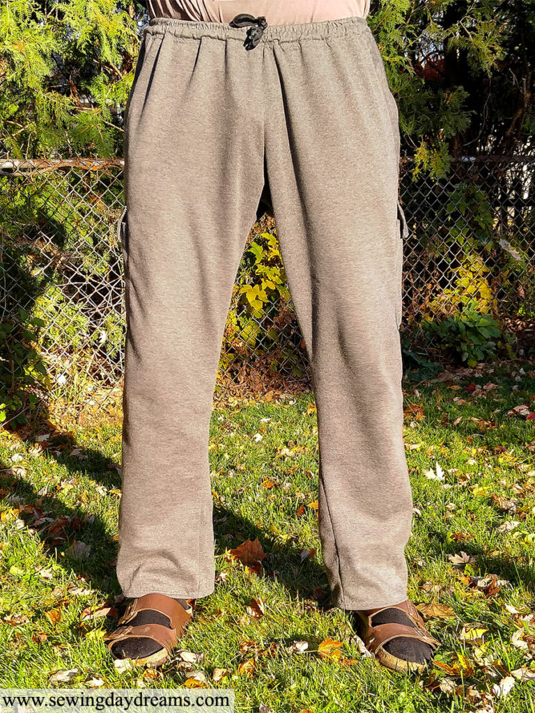 DIY SWEATPANTS with pockets & elastic waistband with drawstring